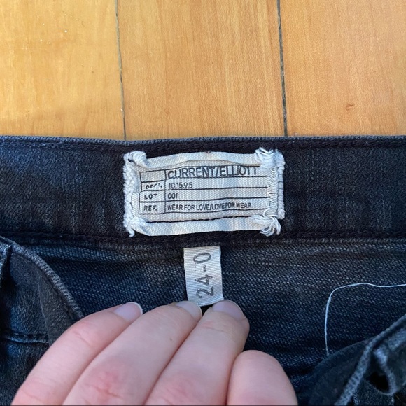 Current/Elliot "The Gam" Cutoff Shorts - Size 24 - Picture 8 of 8